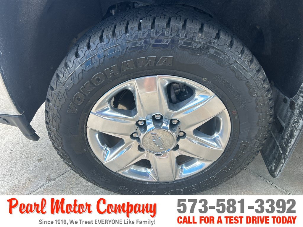 Certified 2020 Chevrolet Silverado 3500 LTZ w/ LTZ Premium Package AWD/4WD image 8