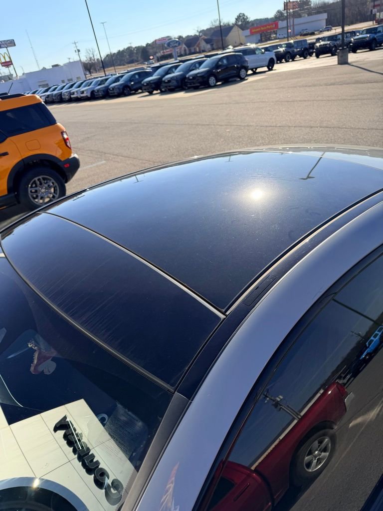 Used 2024 Mercedes-Benz CLE 300 4MATIC Coupe image 7