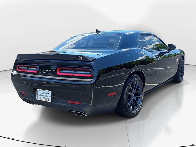 Used 2021 Dodge Challenger R/T Scat Pack RWD image 3