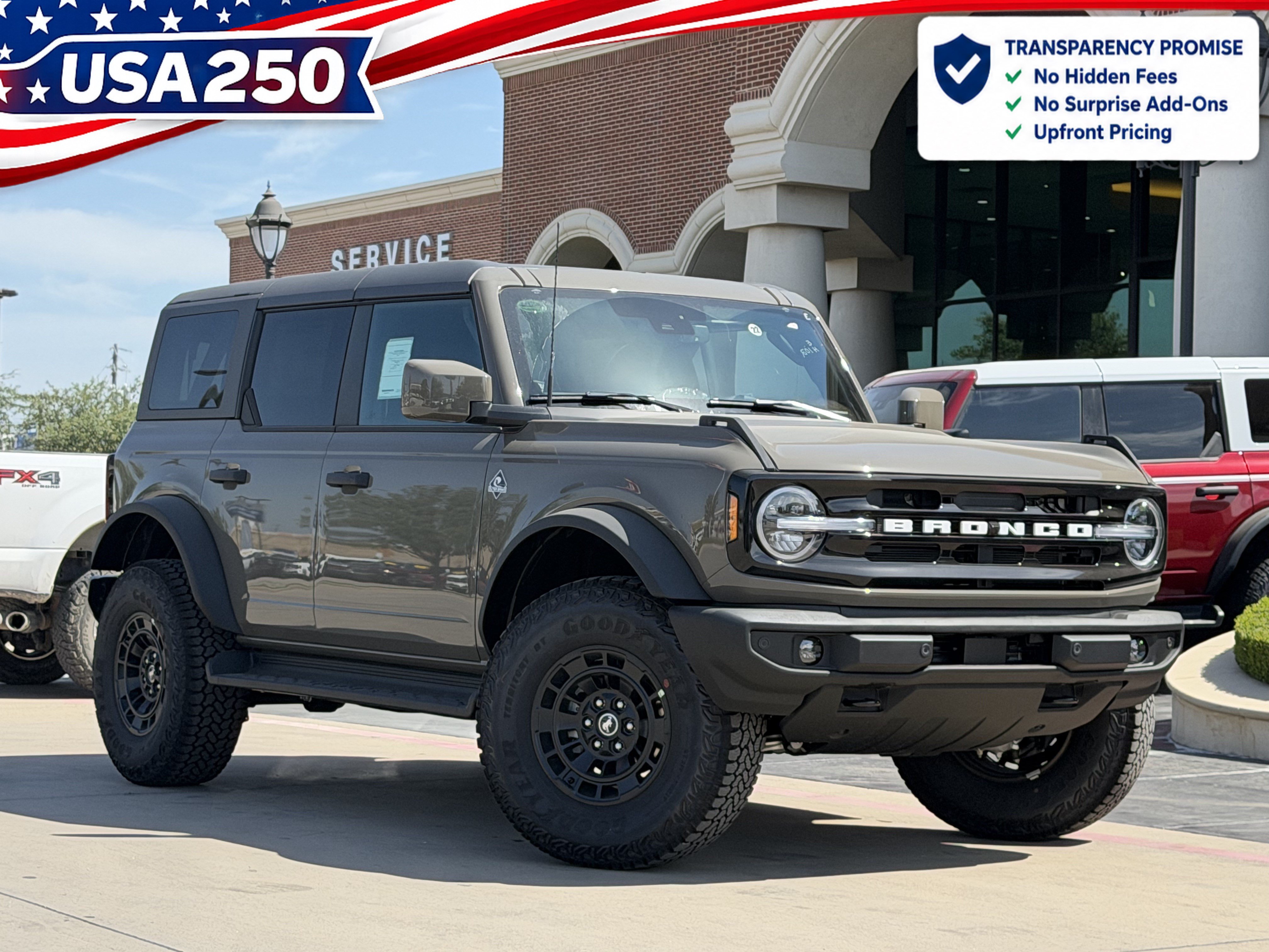 New 2026 Ford Bronco Outer Banks w/ Sasquatch Package AWD/4WD image 2