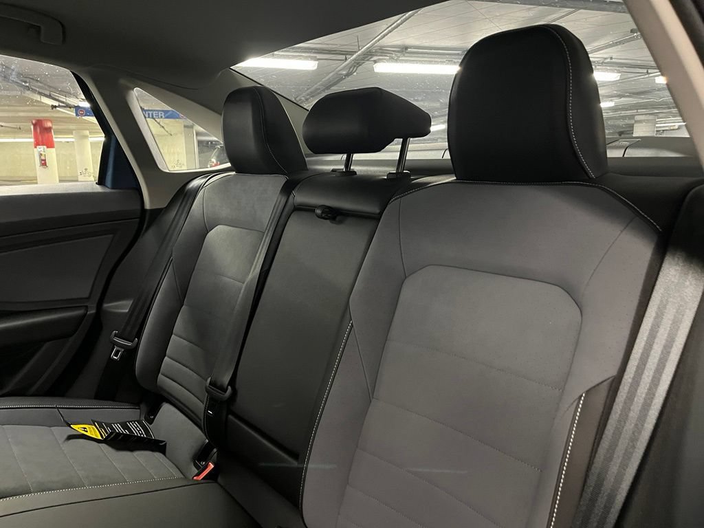 New 2027 Volkswagen Jetta SE FWD image 19