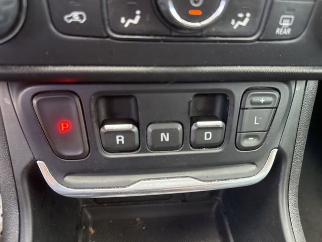 Used 2019 GMC Terrain SLT w/ Preferred Package AWD/4WD image 22
