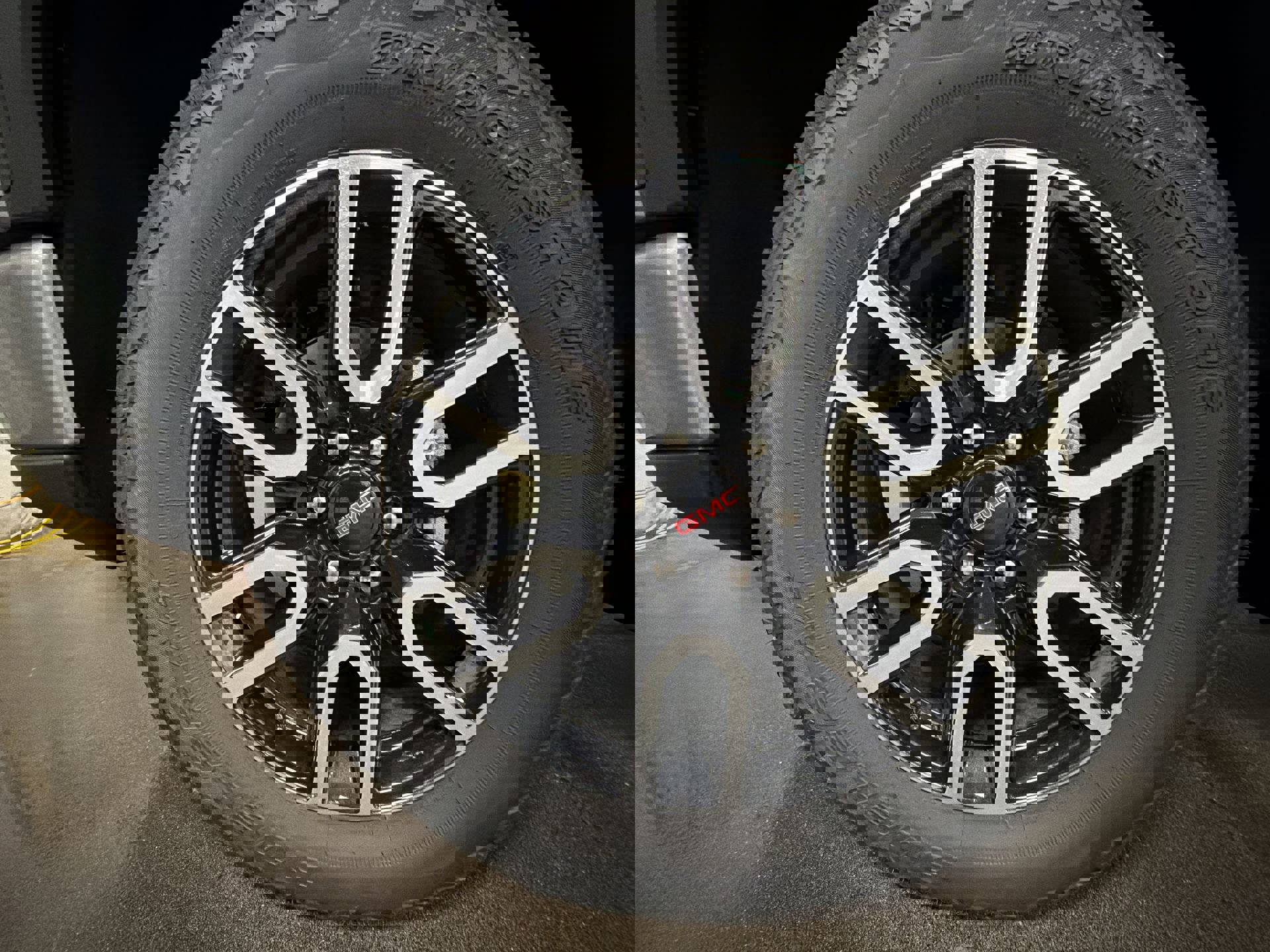 New 2026 GMC Sierra 1500 AT4 w/ AT4 Premium Package image 34