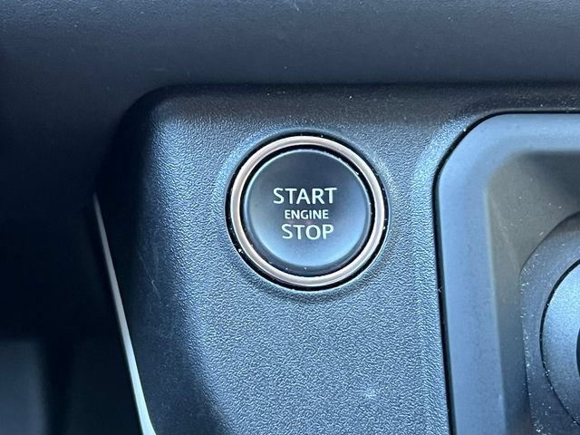Used 2025 Land Rover Defender 110 S AWD/4WD image 28
