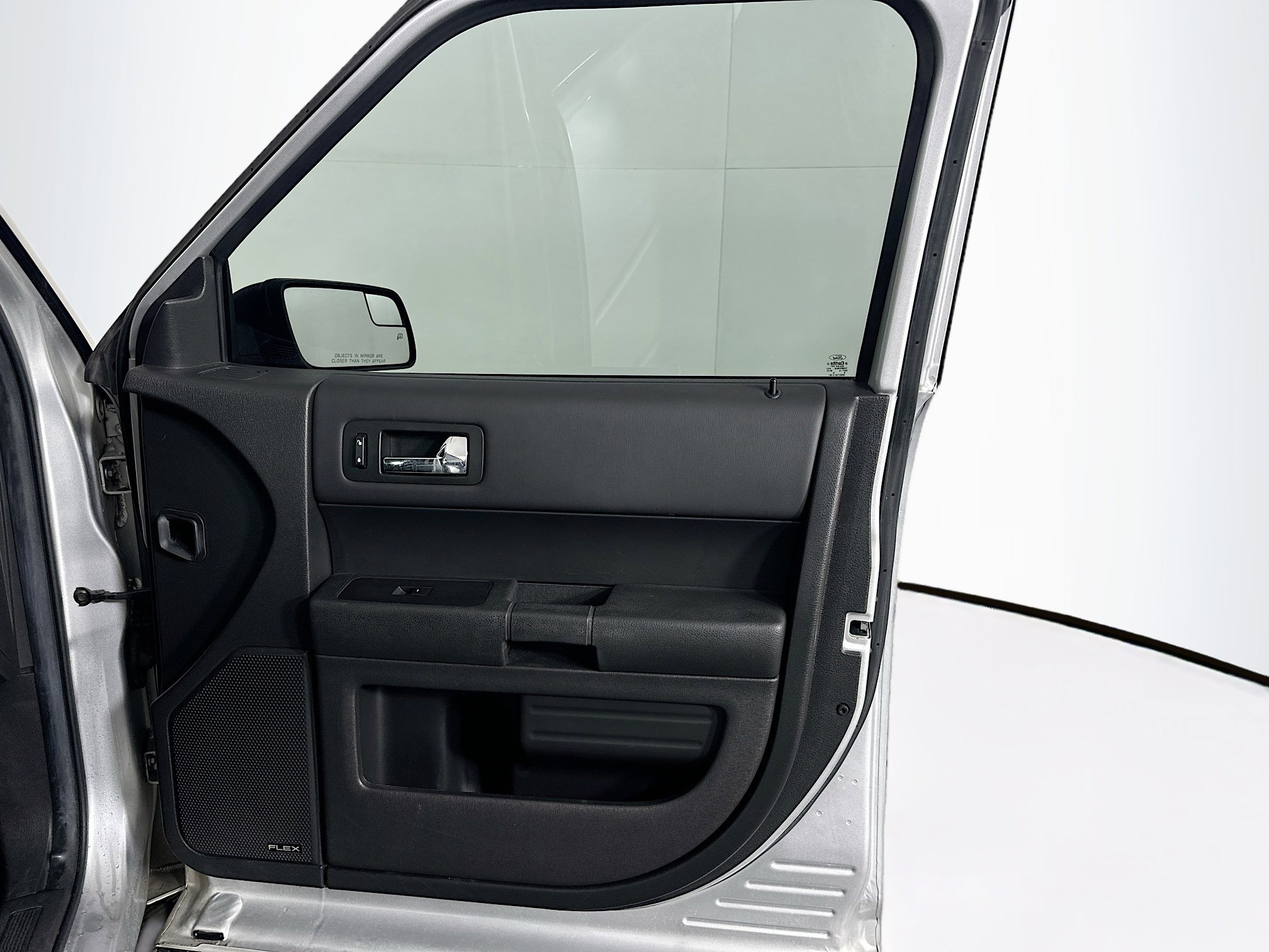 Used 2019 Ford Flex SE FWD image 30