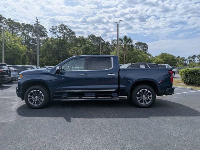 Used 2022 Chevrolet Silverado 1500 High Country w/ Z71 Off-Road Package AWD/4WD image 6