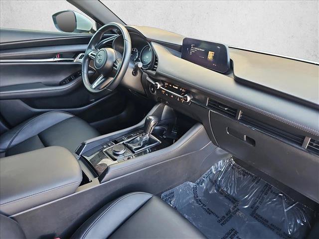 Used 2020 MAZDA MAZDA3 Hatchback w/ Preferred Package FWD image 24