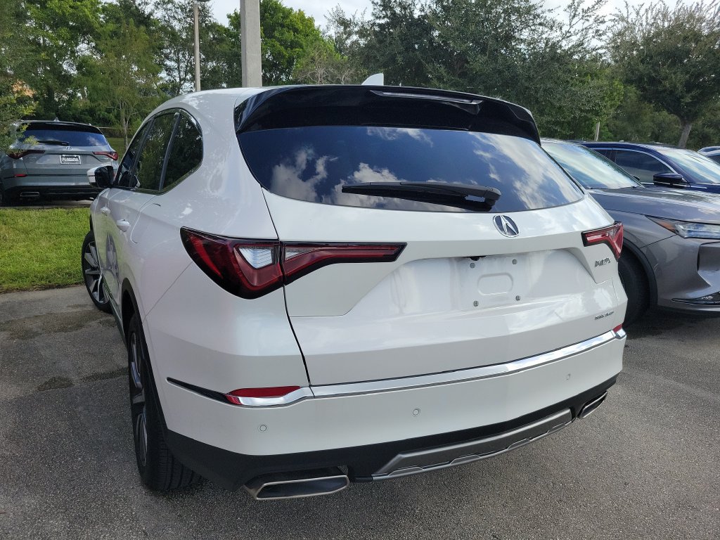 Used 2025 Acura MDX w/ Technology Package AWD/4WD image 6