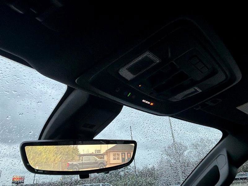 Used 2022 GMC Sierra 3500 AT4 w/ AT4 Premium Plus Package image 30