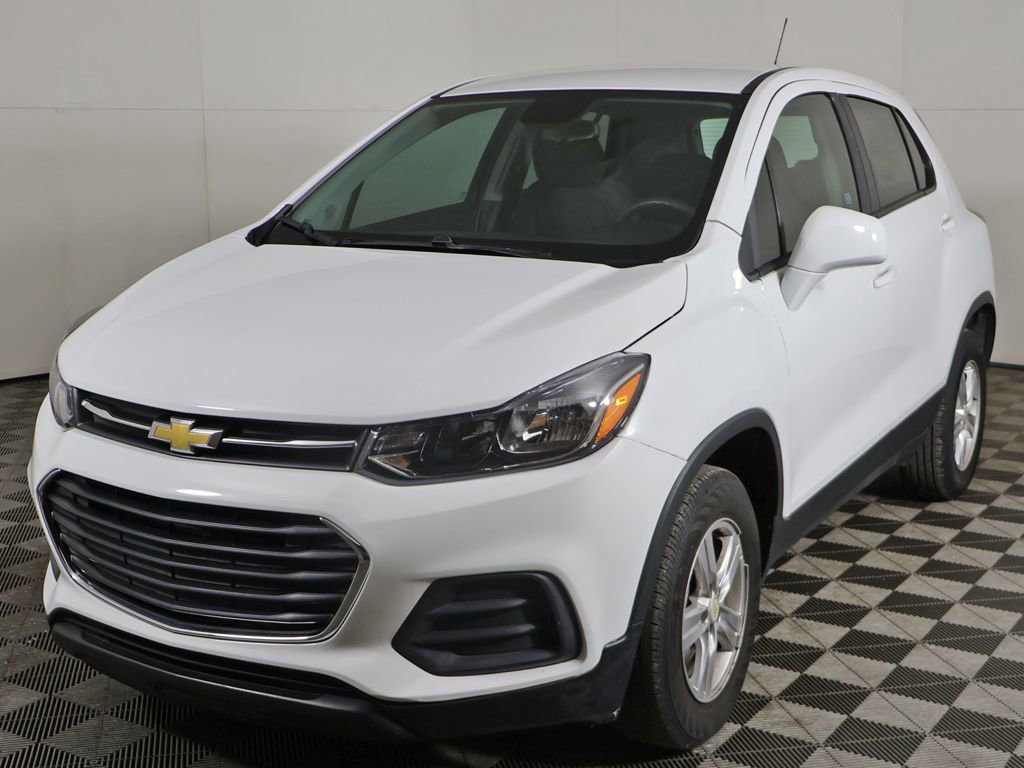 Used 2022 Chevrolet Trax LS AWD/4WD image 5