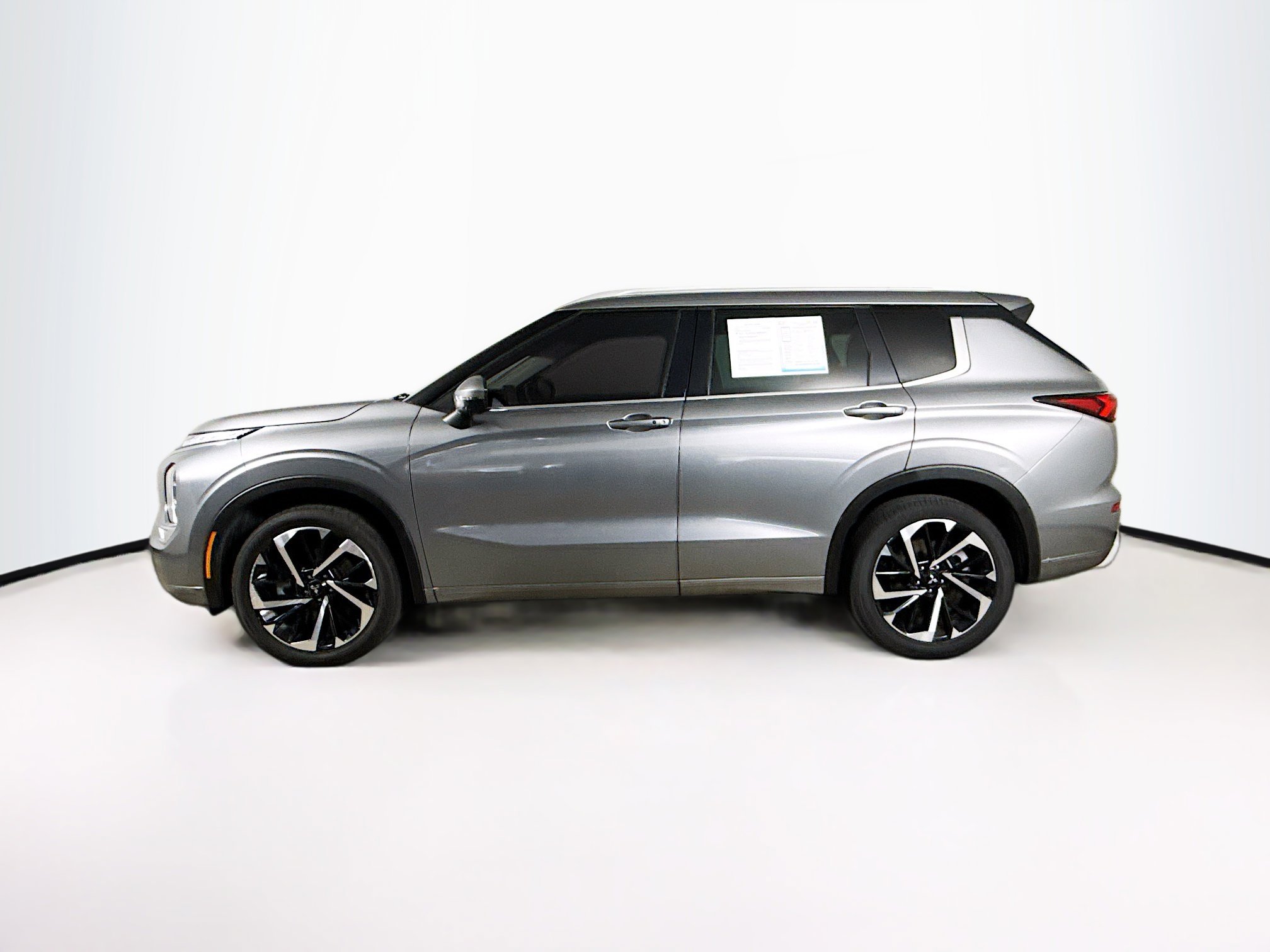 Used 2022 Mitsubishi Outlander SEL FWD image 7
