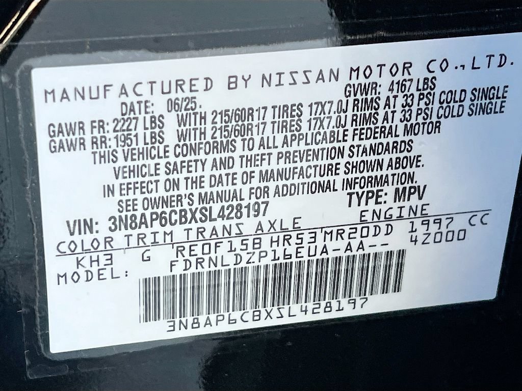 Used 2025 Nissan Kicks SV AWD/4WD image 30