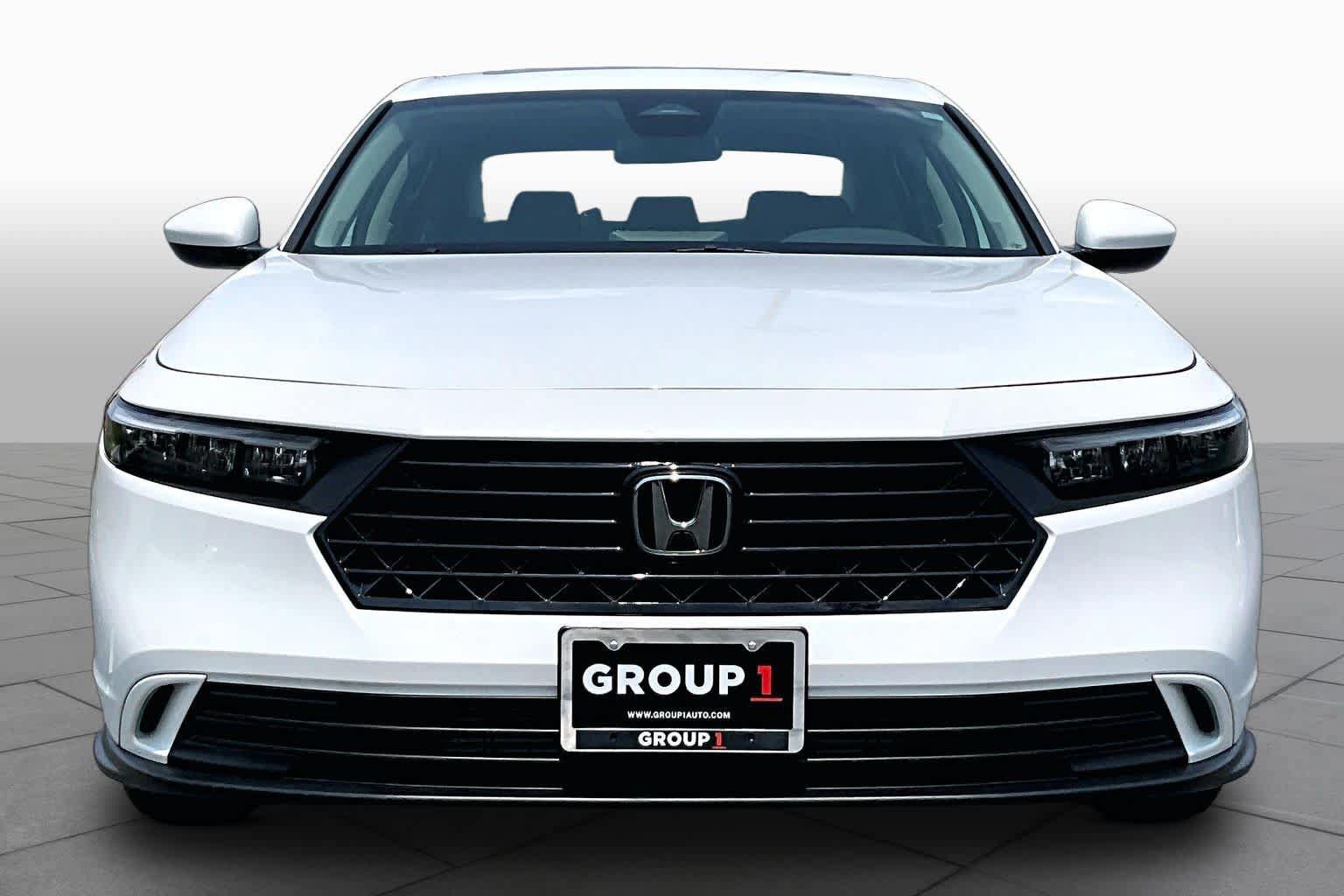 Used 2023 Honda Accord EX image 4