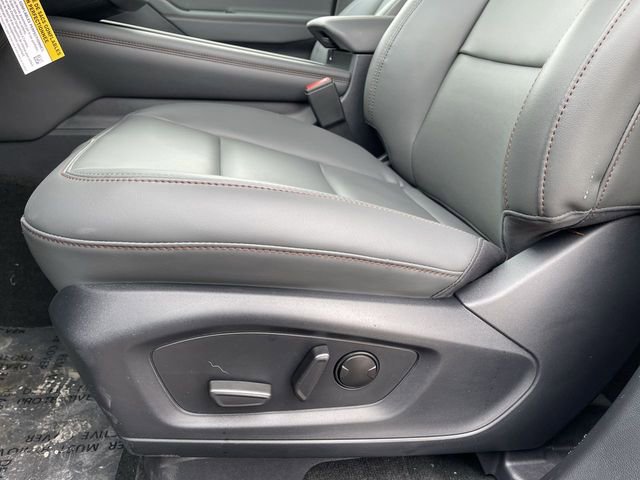 New 2026 Ford Explorer Active w/ Active Comfort Package image 13