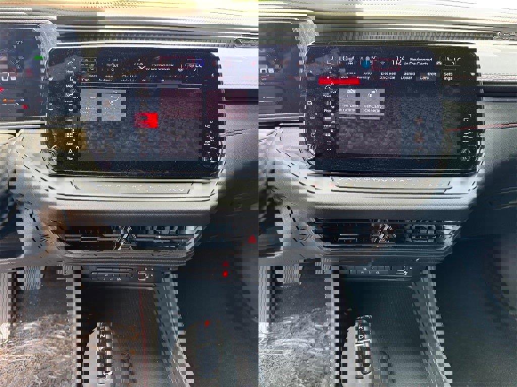 New 2025 Dodge Charger Daytona R/T w/ Quick Order Package 25M R/T image 11