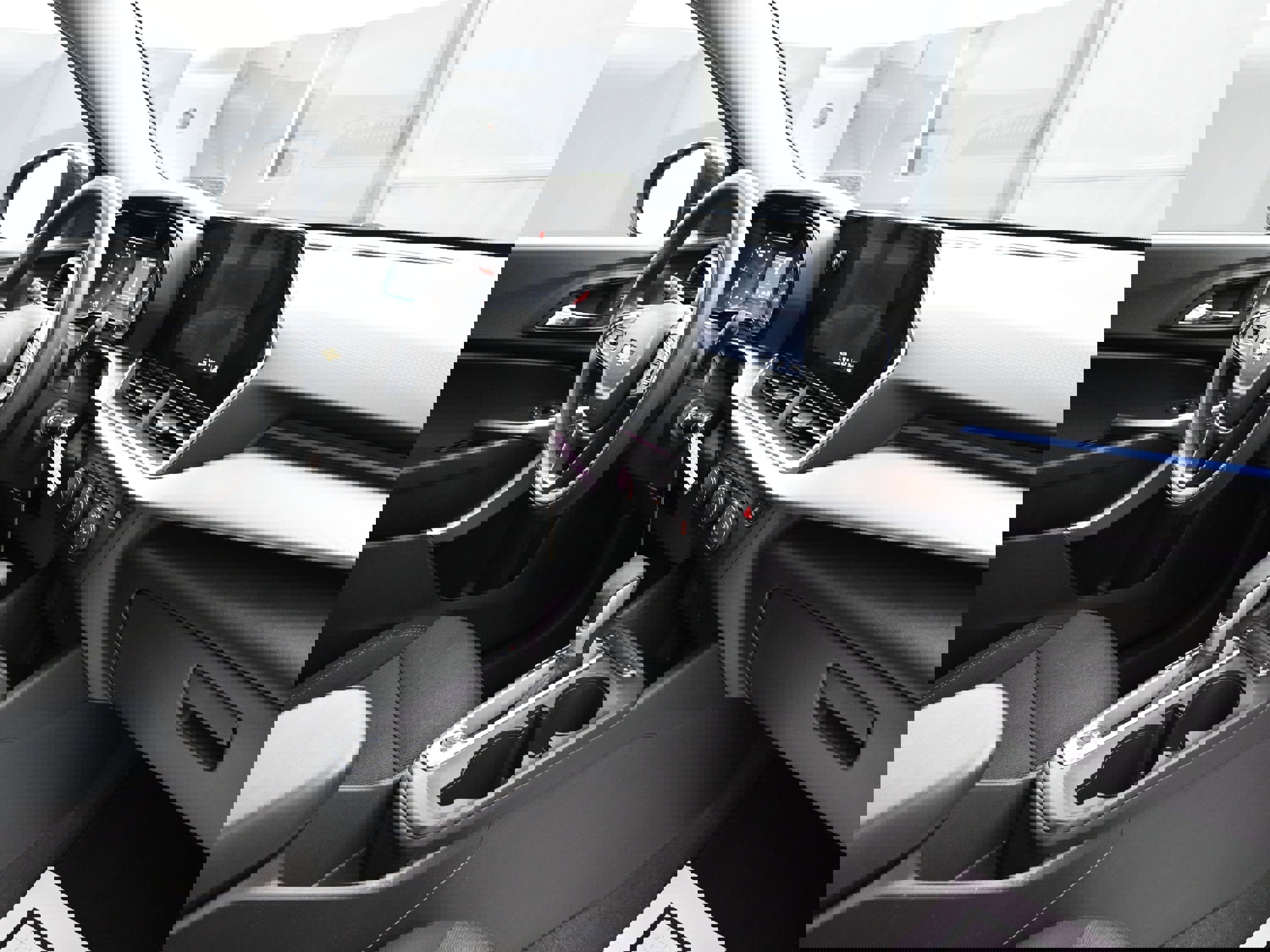 Certified 2025 Chevrolet Trax LS w/ LS Convenience Package image 27