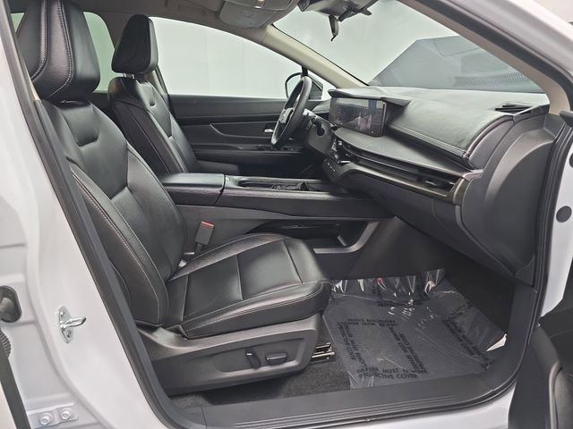 Used 2025 Nissan Murano SV image 42