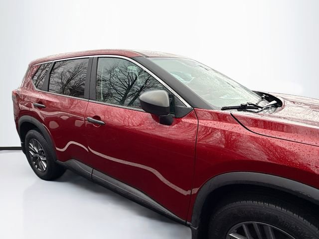 Used 2023 Nissan Rogue S image 8