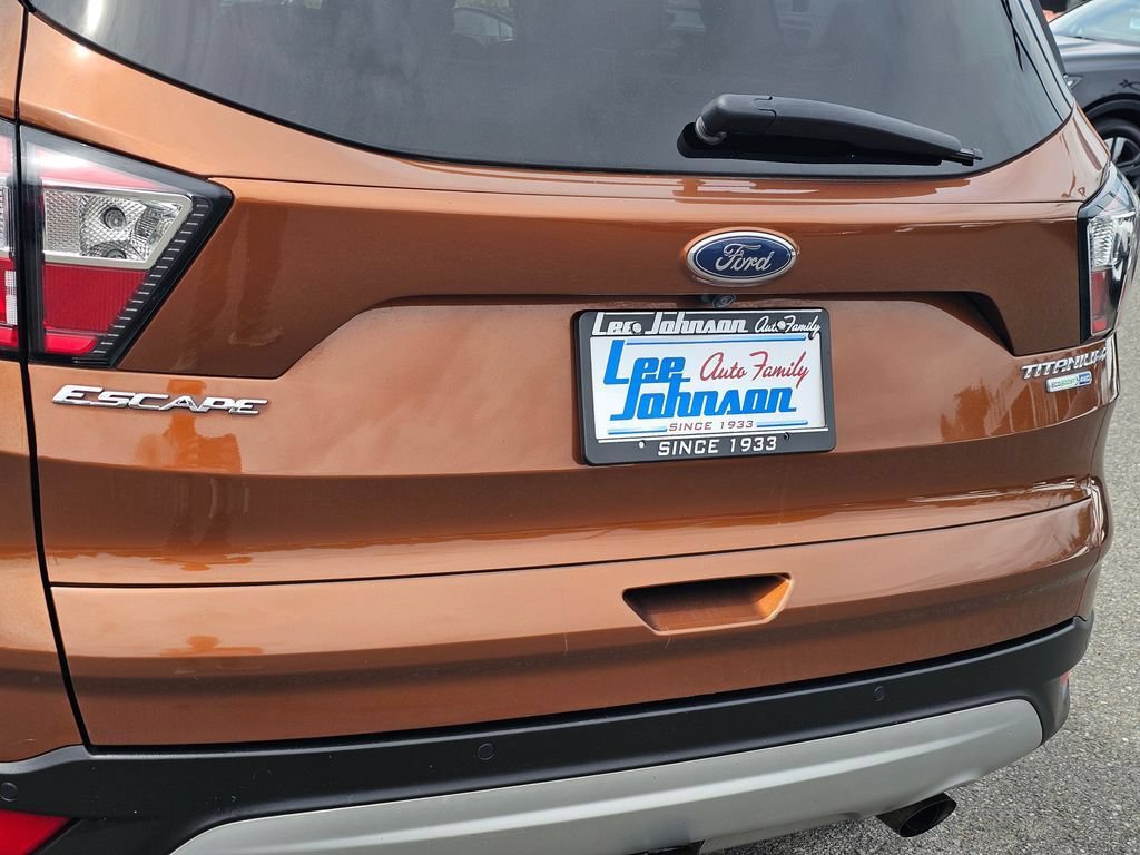 Used 2017 Ford Escape Titanium w/ Canadian Touring Package AWD/4WD image 26