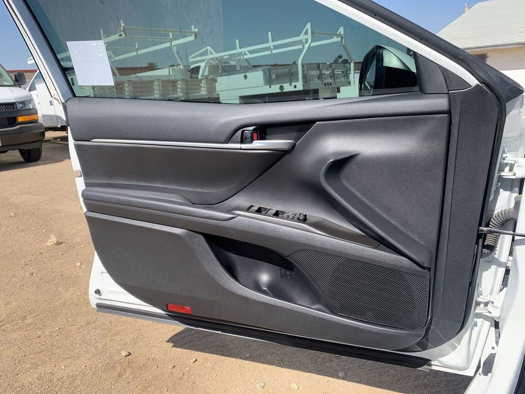 Used 2024 Toyota Camry SE FWD image 21