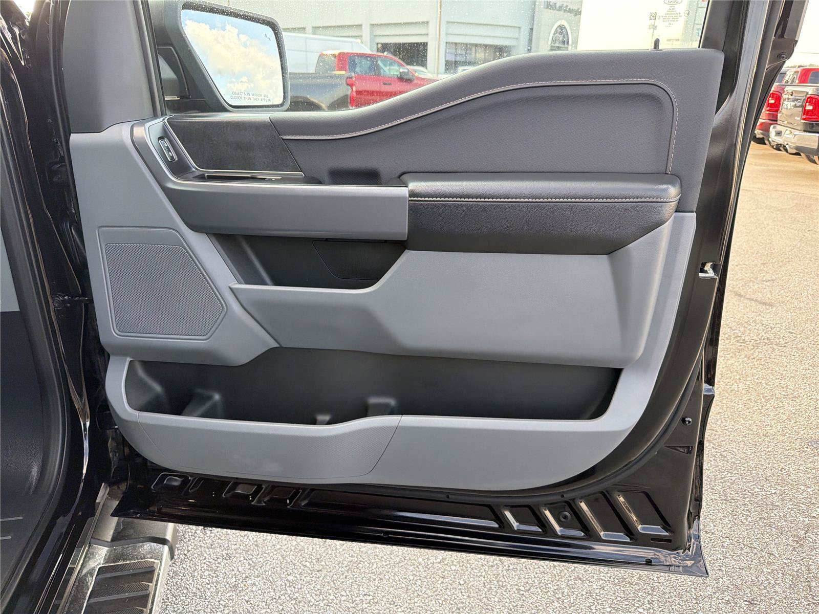 Used 2025 Ford F150 XLT w/ Equipment Group 301A Standard AWD/4WD image 13