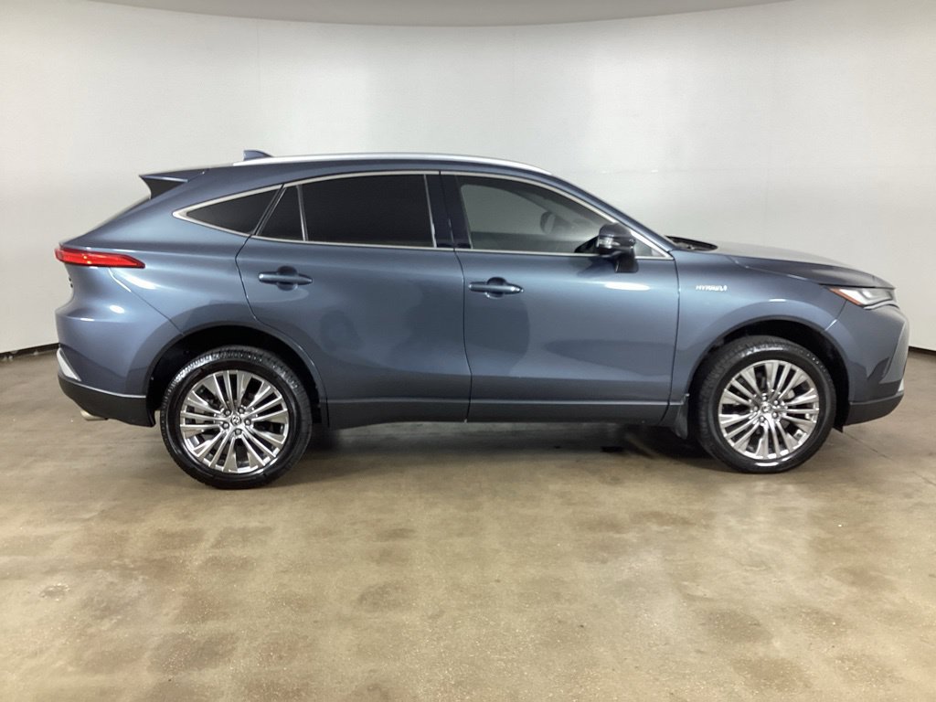 Used 2021 Toyota Venza Limited AWD/4WD image 5