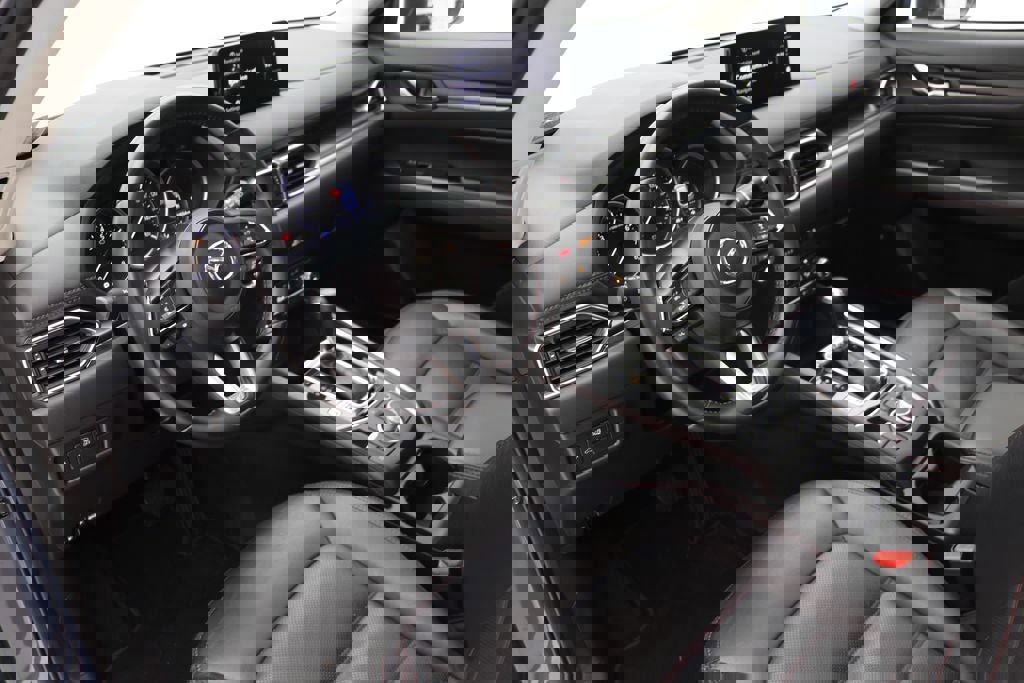 Used 2024 MAZDA CX-5 Carbon Edition image 14