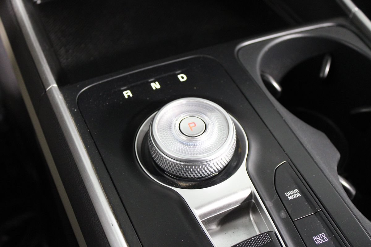 Used 2026 Kia Carnival LXS FWD image 24