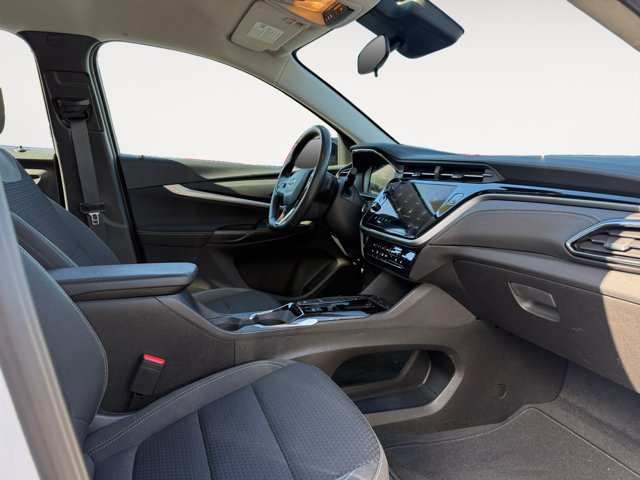 Used 2023 Chevrolet Bolt EUV LT w/ Comfort Package FWD image 15