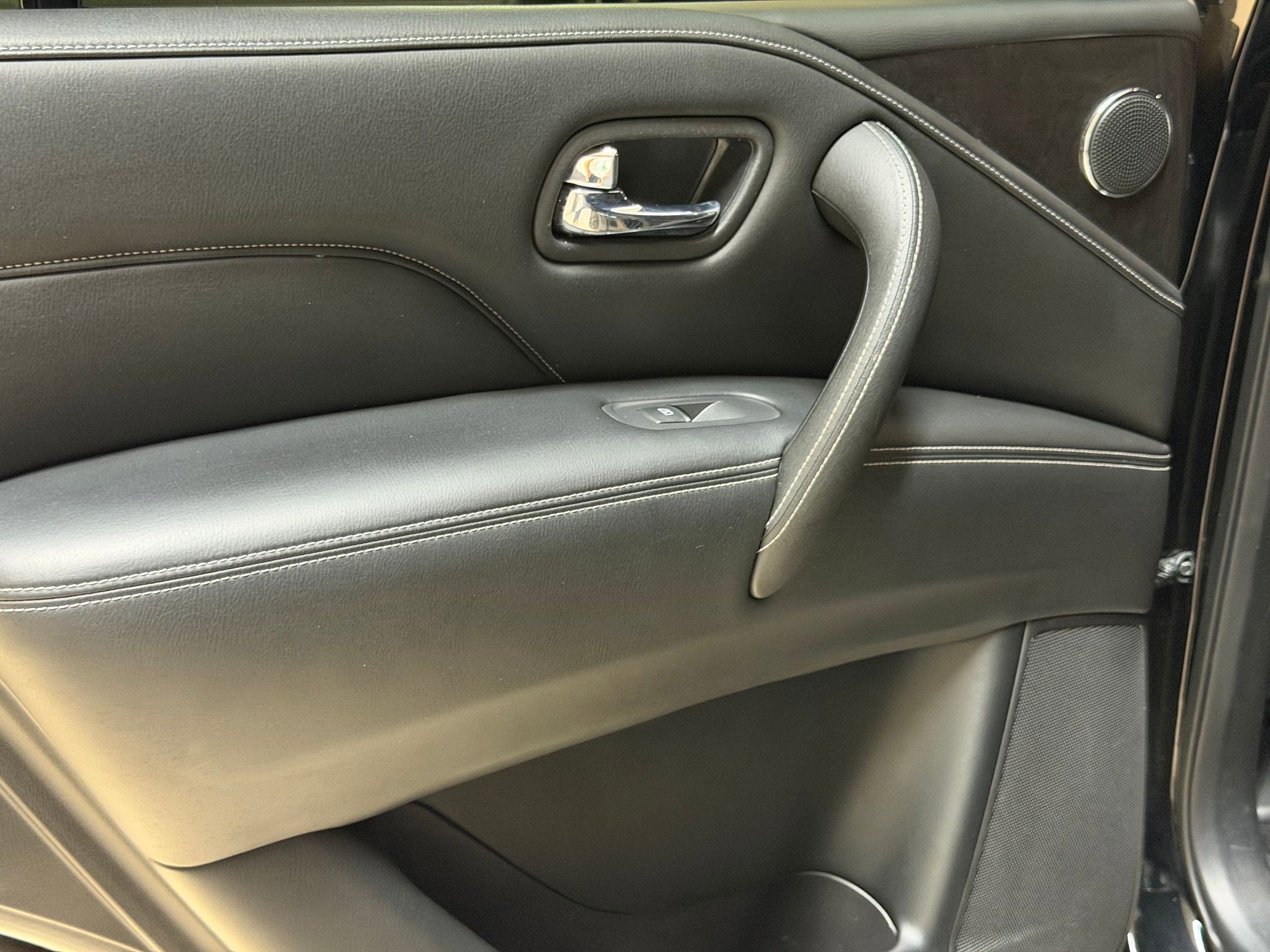 Used 2020 INFINITI QX80 Luxe w/ Edition 30 Package RWD image 39