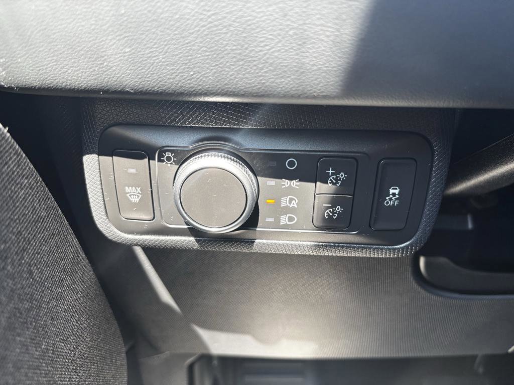 Used 2021 Ford Mustang Mach-E Premium image 16