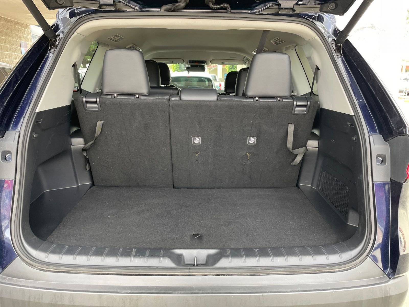 Used 2025 Toyota Grand Highlander FWD image 32