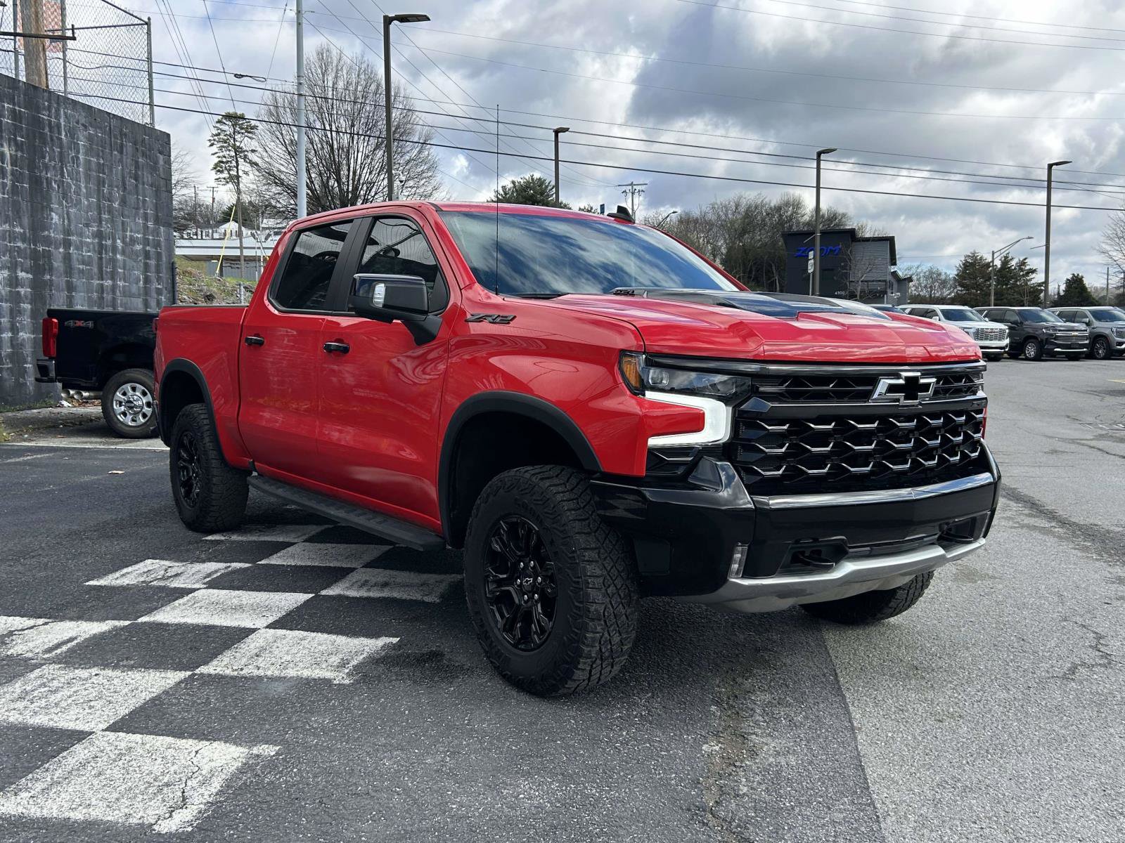 Used 2024 Chevrolet Silverado 1500 ZR2 w/ Technology Package image 1
