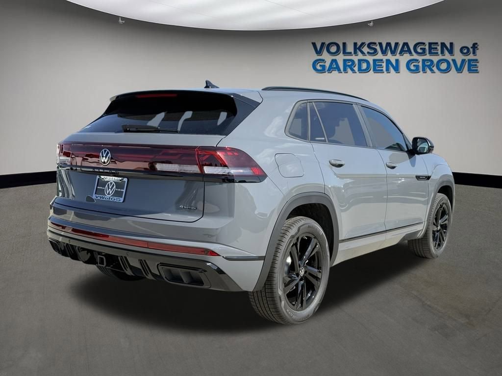 New 2026 Volkswagen Atlas Cross Sport SEL R-Line image 7