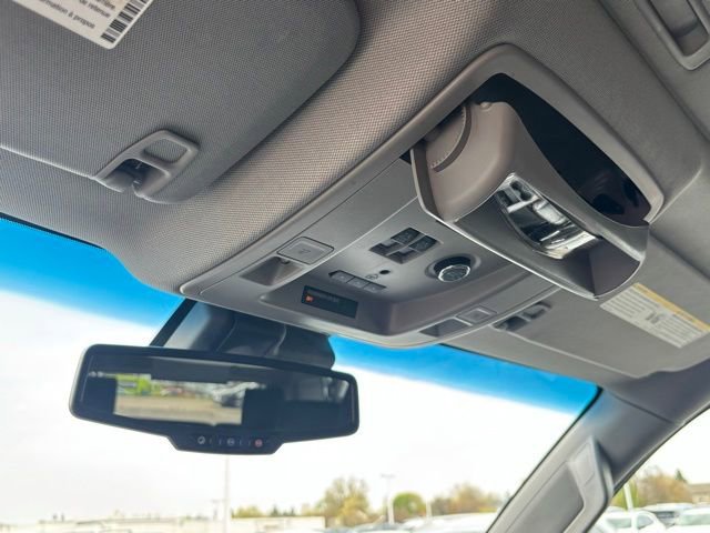 Used 2017 Chevrolet Suburban LT AWD/4WD image 30