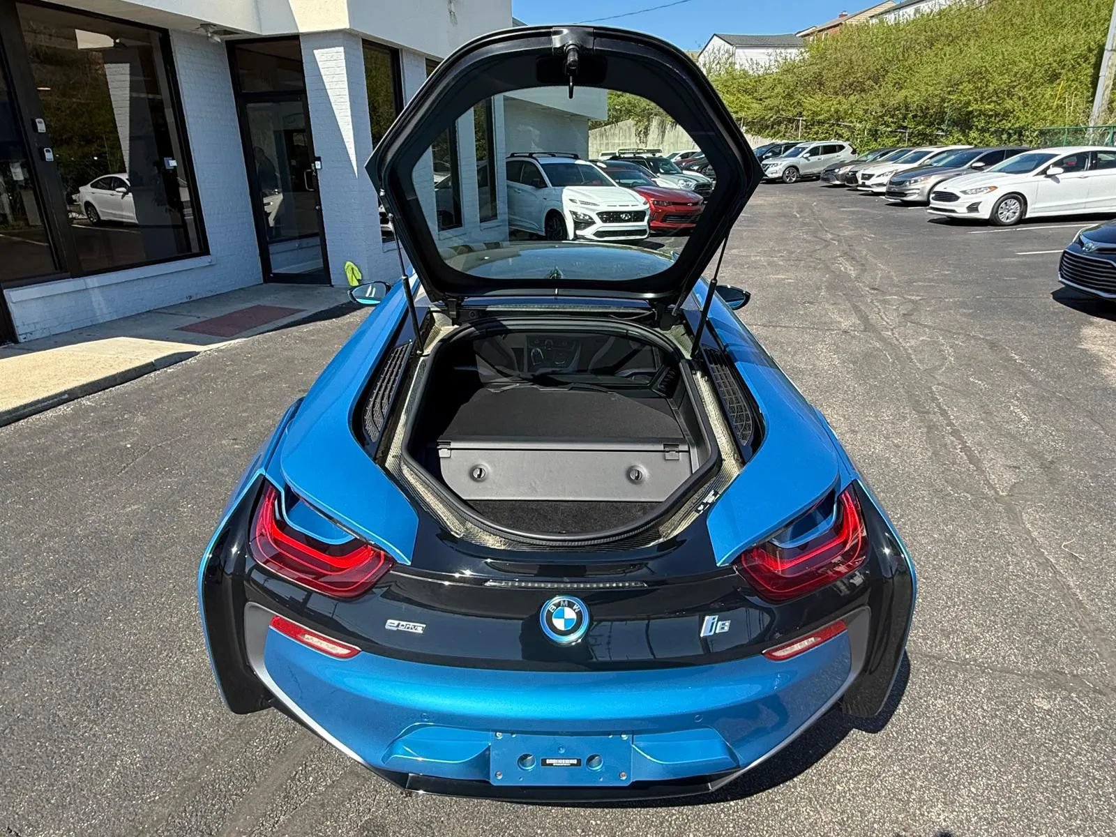 Used 2015 BMW i8 AWD/4WD image 11