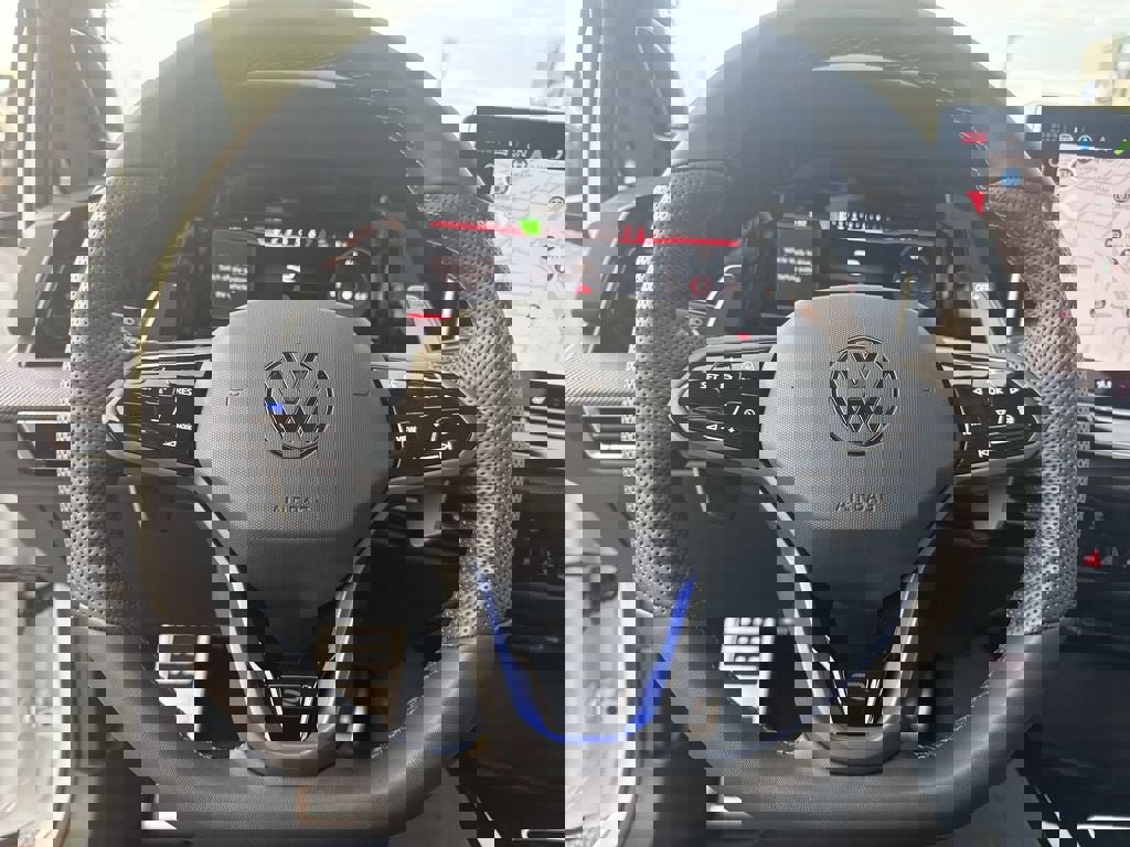 New 2026 Volkswagen Golf image 19