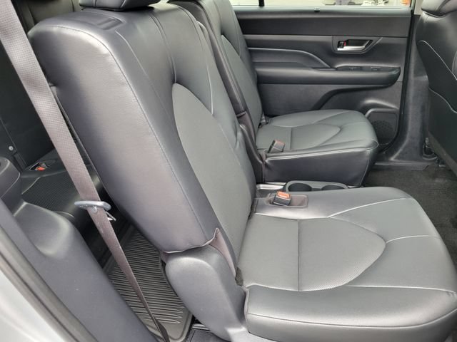 Used 2024 Toyota Grand Highlander FWD image 21