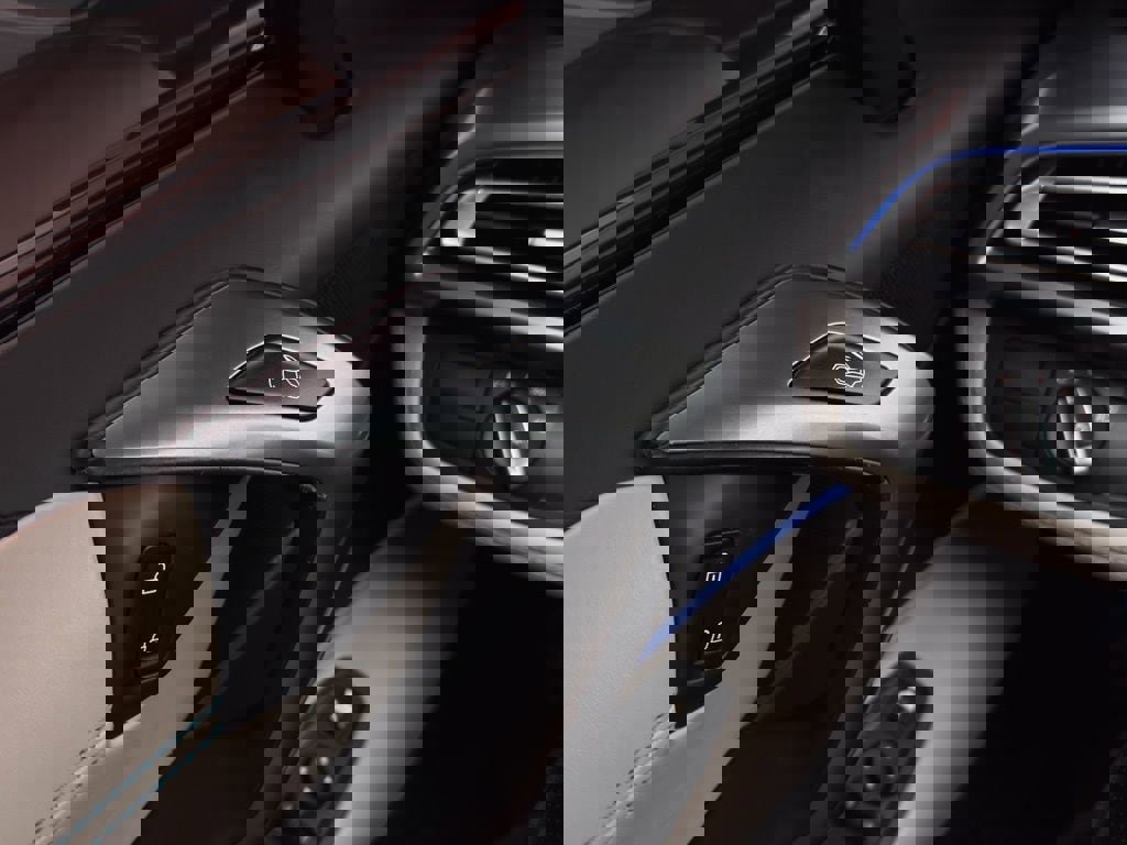 Used 2014 BMW i8 image 25