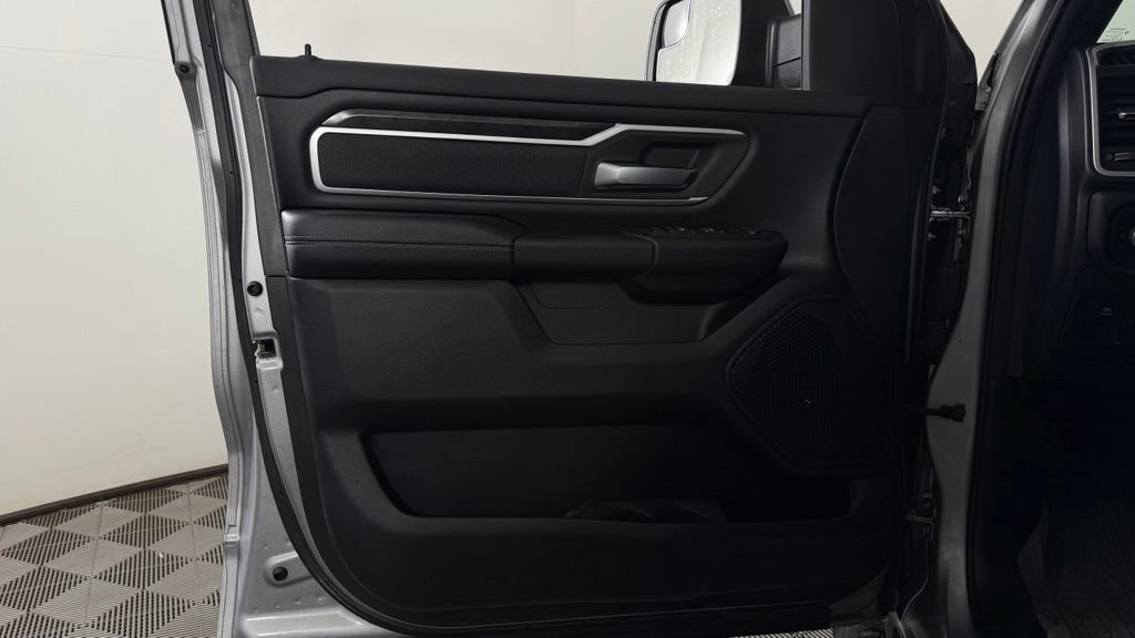 Used 2020 RAM 1500 Big Horn AWD/4WD image 12