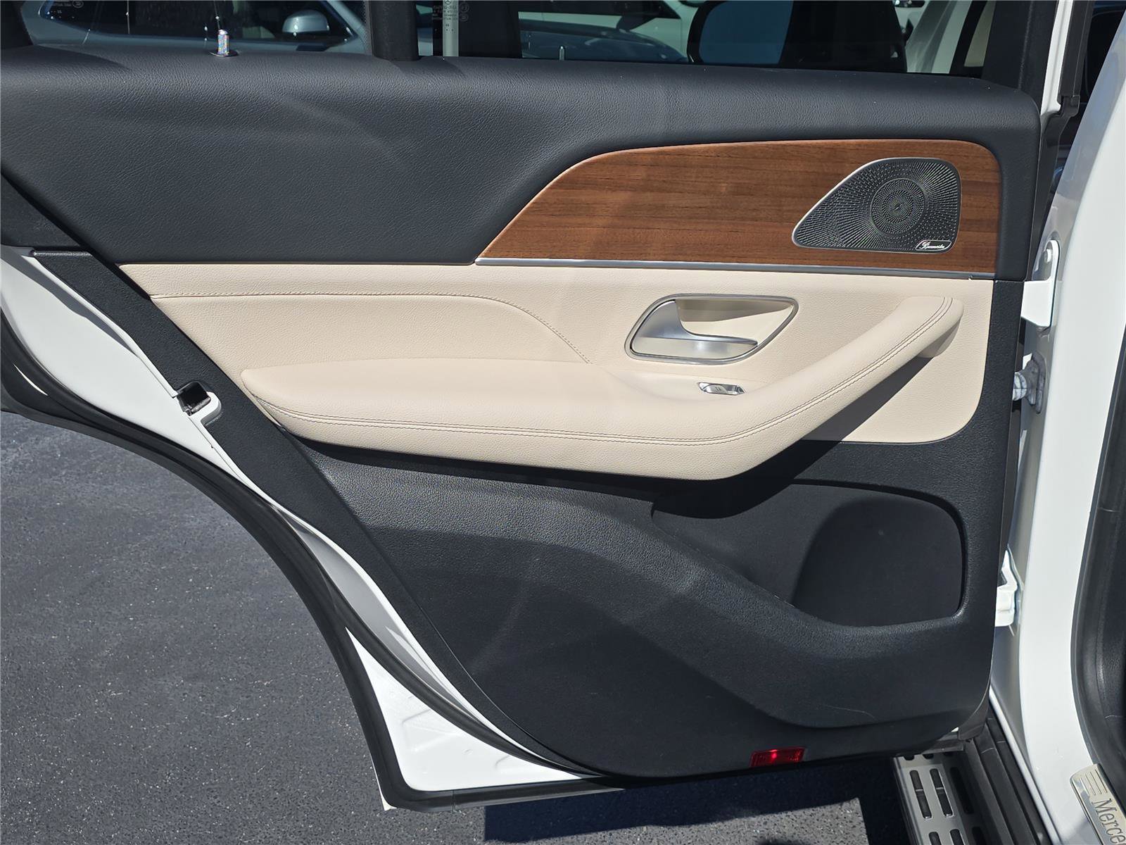 Used 2023 Mercedes-Benz GLE 450 4MATIC image 10