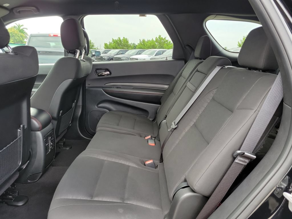 Used 2025 Dodge Durango GT RWD image 17