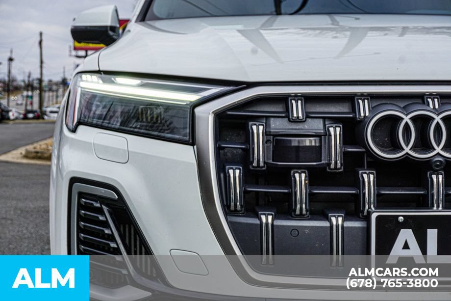 Used 2025 Audi Q7 3.0T Premium Plus AWD/4WD image 11