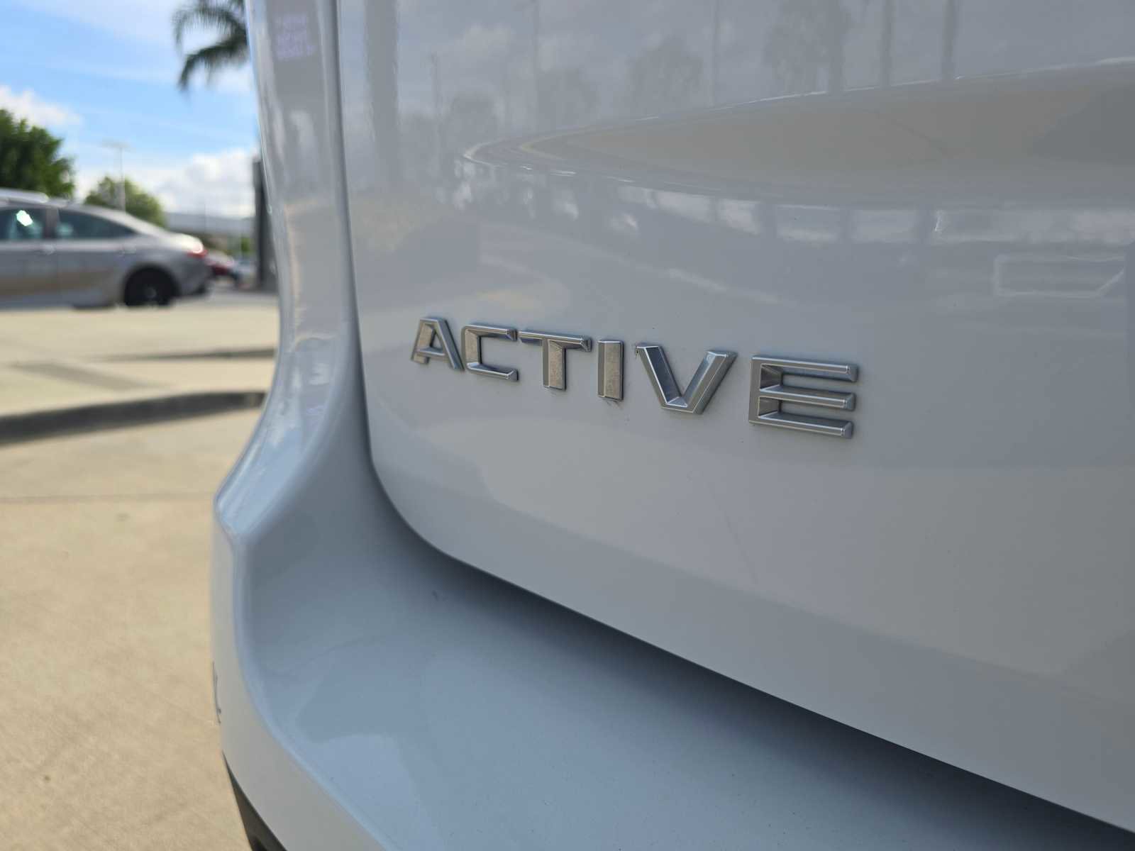 Used 2025 Ford Expedition Active AWD/4WD image 13