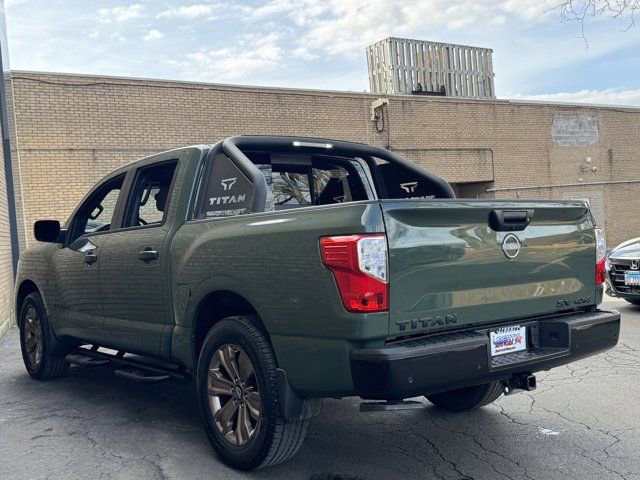 Used 2024 Nissan Titan SV w/ SV Bronze Edition Package image 29
