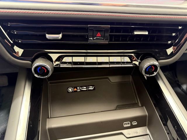 New 2025 Chevrolet Suburban RST w/ RST Capability Package image 44