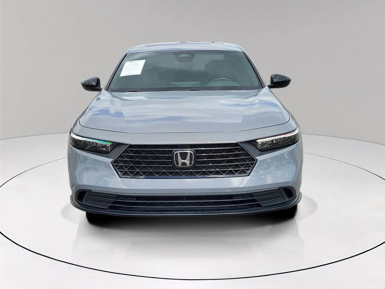 Used 2024 Honda Accord Sport image 2