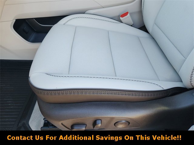 New 2026 GMC Acadia Denali w/ Super Cruise Package image 18