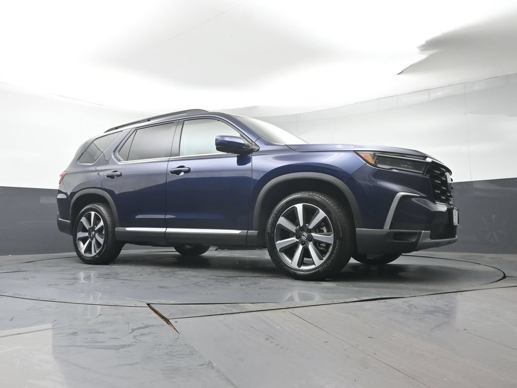 Certified 2024 Honda Pilot Touring image 38