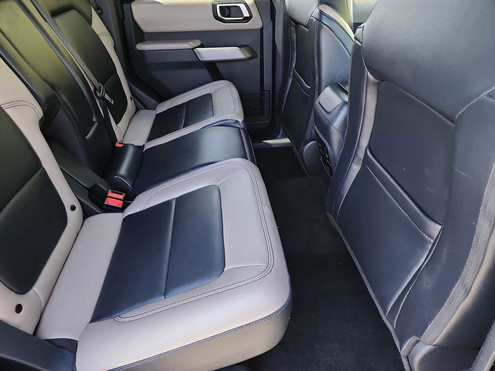 Used 2022 Ford Bronco Wildtrak image 17